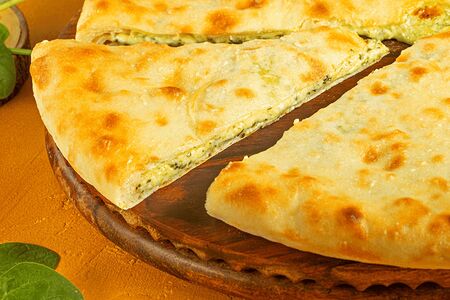 Пирог с сыром и шпинатом