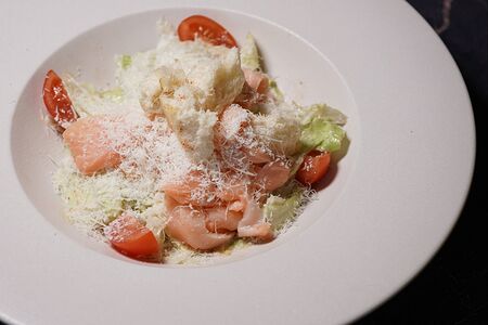 Цезарь с лососем