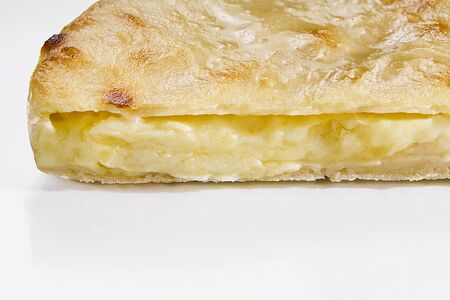 С осетинским сыром и картофелем