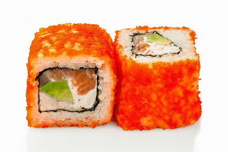 Ролл Калифорния с лососем