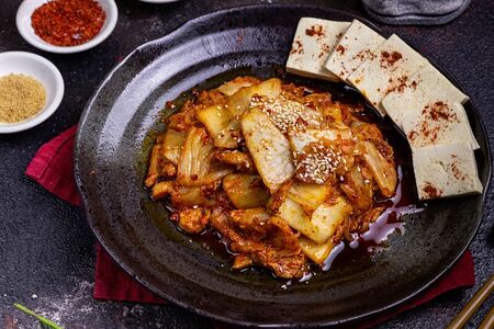 Кимчи со свининой