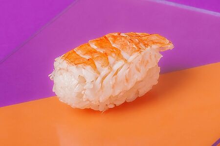 Суши с креветкой