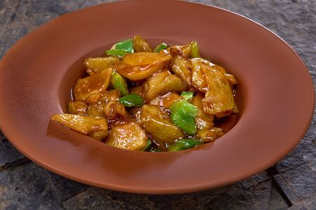 Баклажаны с овощами