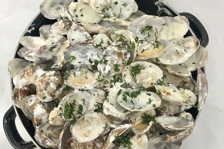 Вонголе в трюфельном соусе