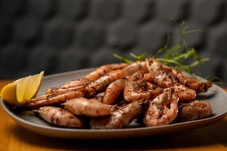 Креветки северные жареные