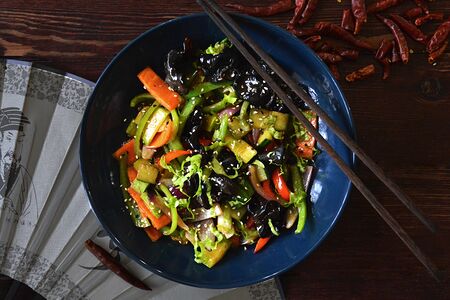 Овощи в соевом соусе