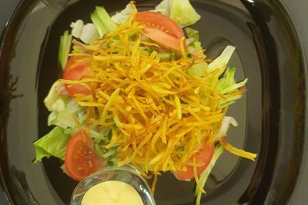 Салат с языком и овощами