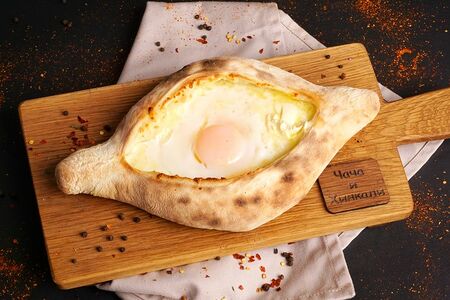 Хачапури по-аджарски