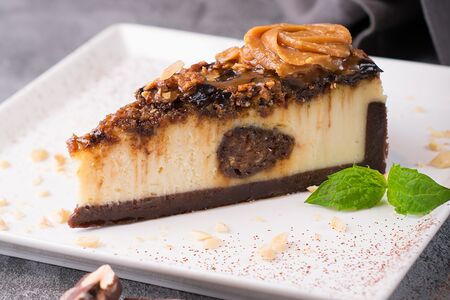 Чизкейк Арахисовый кранч