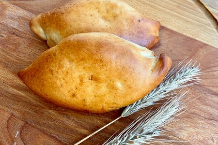 Пирожок с картофелем