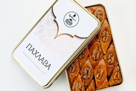 Бакинская пахлава с грецкими орехами