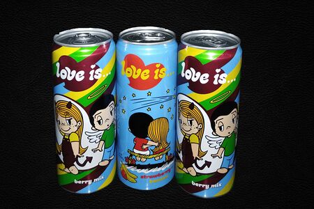 Напиток Love is