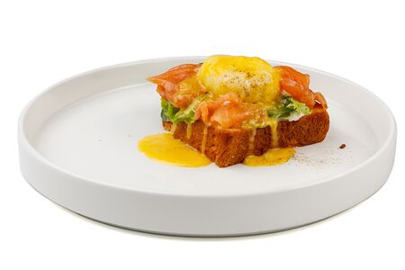 Бриошь с лососем