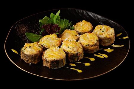 Запеченный ролл с гребешком в темпуре