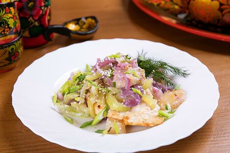 Свинина с ананасами в сливочно-горчичном соусе