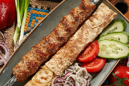 Люля-кебаб из говядины и свинины