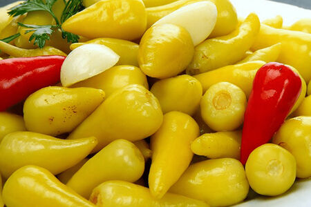 Перец чили маринованный