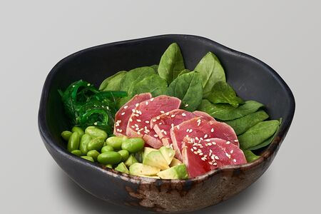 Боул с тунцом