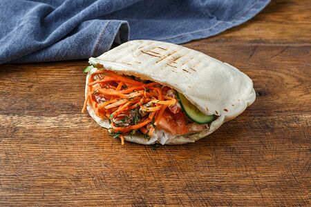 Донар с корейской морковкой