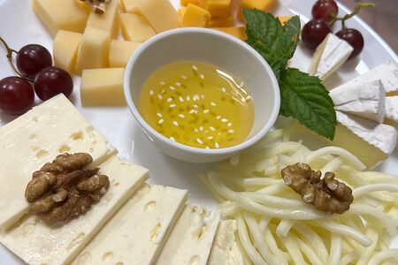 Сырная нарезка