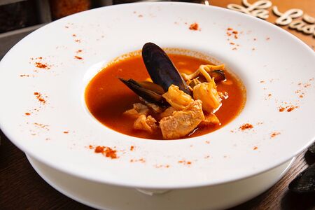 Рыбный суп Буйабес