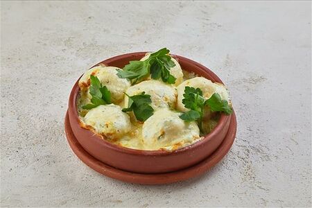 Шампиньоны, запеченные под сыром сулугуни