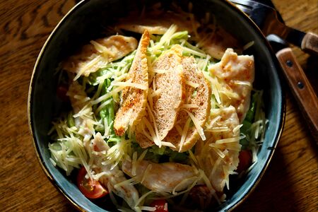 Цезарь с курицей