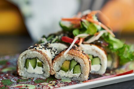 Канада с угрем и авокадо