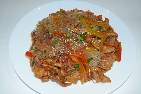 Фунчоза с курицей