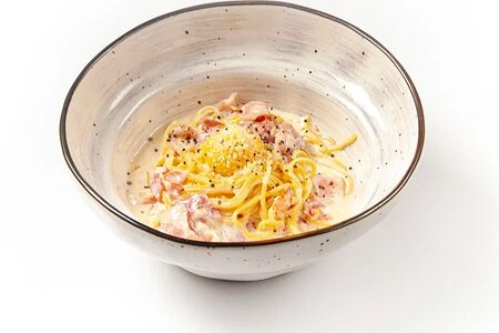 Домашние тальолини Карбонара