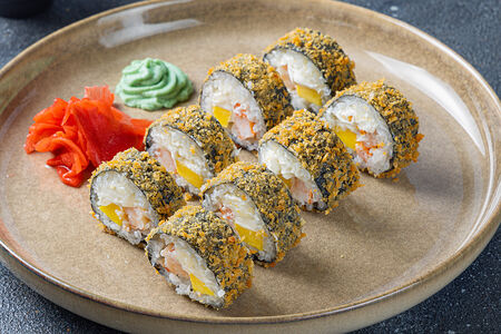 Горячий ролл с креветкой