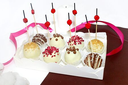 Набор кейк-попсов