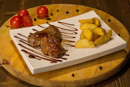 Свиные медальоны