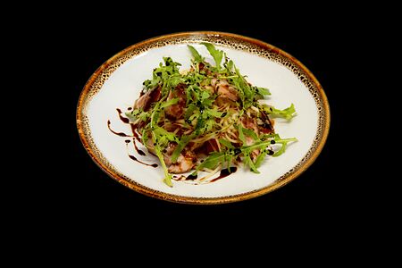 Салат с Бужениной и рукколой