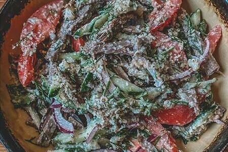 Салат фирменный Соль & перец