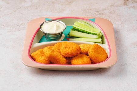 Куриные наггетсы с кетчупом