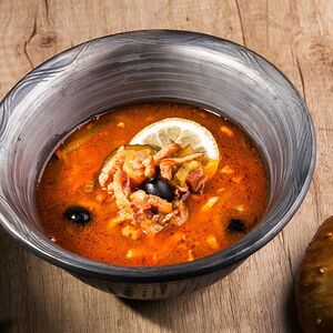 Солянка мясная