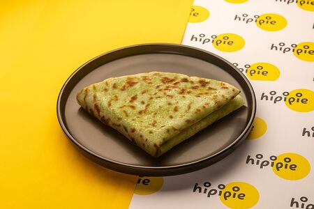 Хичин с адыгейским сыром и зеленью