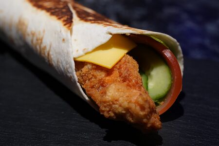 Тортилья с лососем