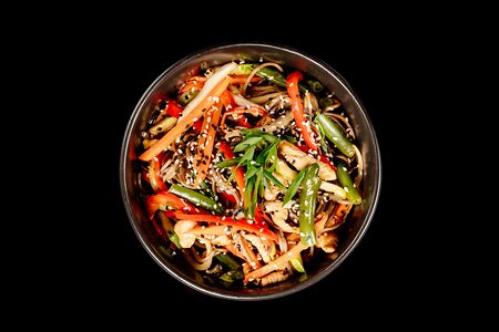 Соба с овощами и морепродуктами