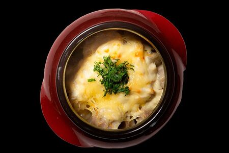 Пельмени ручной работы в горшочке