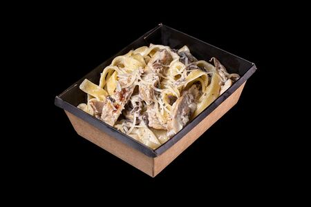 Паста с Цыплёнком и Грибами