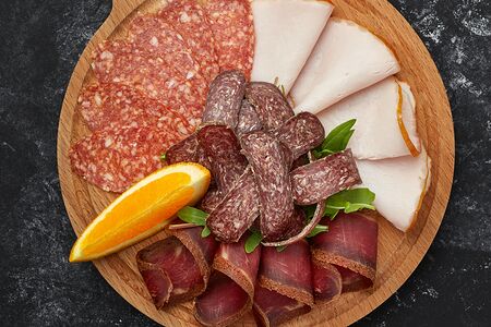 Мясная тарелка