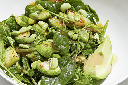 Зеленый салат с авокадо Veg