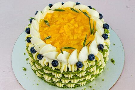 Торт шпинатный манго-маракуйя