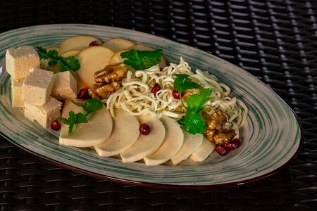 Ассорти кавказских сыров