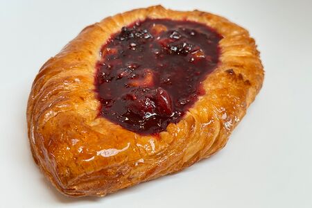 Дениш Ягодный микс