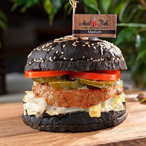 Бургер из мраморной говядины