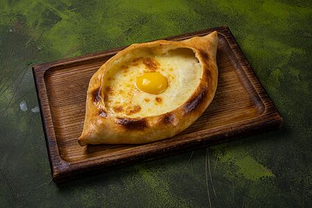 Хачапури по-аджарски