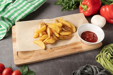 Картофель по-деревенски c кетчупом